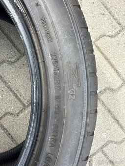 1 ks pneu 235/45R 17 ZR Nokian Zg2 - 2