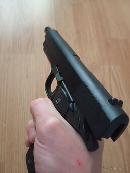 airsoft pistole - 2