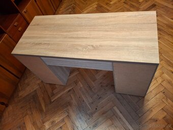 Stůl - 2