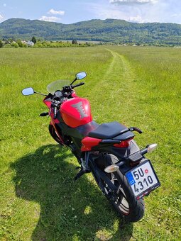 Honda CBR125R - 2