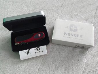 Wenger Delémont EvoGrip S17 - 2