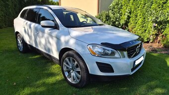Volvo XC60 2.4D   4x4 - 2