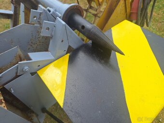 Cirkularka štípačka Narex HVP 77, tovární výroba - 2