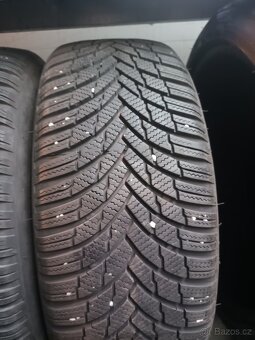 205/50/17 Firestone winterhawk4 - 2