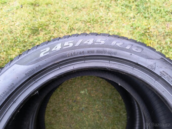 Zimní pneu PIRELLI MERCEDES E-KLASS W213 245/45 a 275/40 R18 - 2