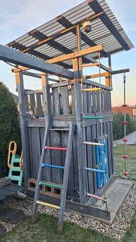 Zahradni domecek domek pro deti - věž - 2