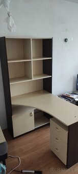 Stůl s regálem, policé, skříňka - 2