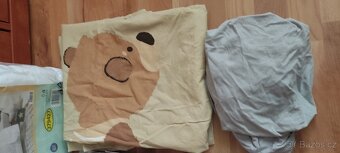 Do dětské postýlky: peřina+polštář, 3xpovlečení, prostěradlo - 2
