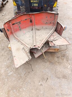 Blatníky Zetor 3011. - 2