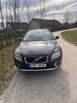 Volvo XC70 D5 AWD - 136kw - 2