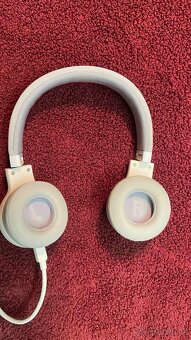 bezdrátová sluchátka JBL E45BT e-series - 2
