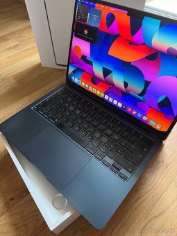 MacBook Air 13” M3 2024 256GB - 2