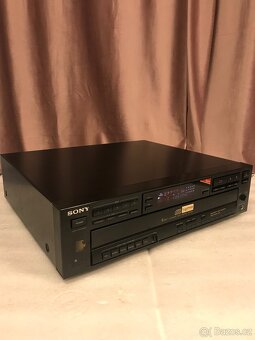 Sony  PRODANO. - 2