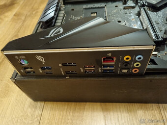 ASUS ROG STRIX B450-E GAMING - 2