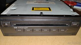 Cd changer 4E0035110A - 2