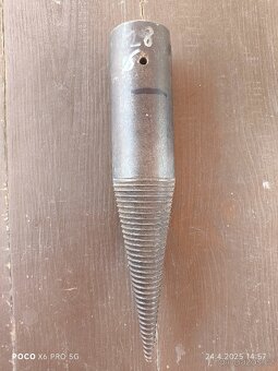 ŠTÍPACÍ TRN - 2