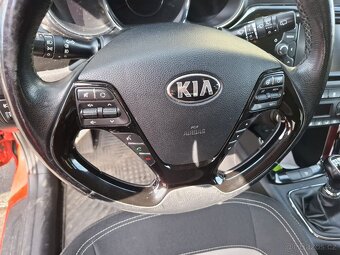 KIA CEED SW 1,6 CRDI 94KW - 2
