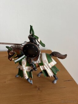 Turnajový rytíř zelený - 2