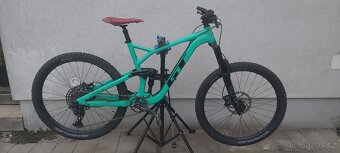 GT Force 27,5" Comp celoodpružené horské kolo - 2