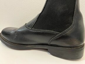 Jezdecké perka vel. 38 - 2