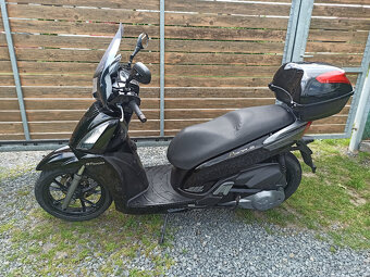 Kymco People GT 200i R.V.2011 - 2