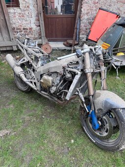 Kawasaki 750 - 2
