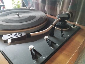 TESLA NC 430 HiFi gramo - 2