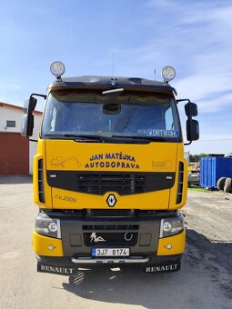 tahač Premium Lander DXI L R 450.26 T - 2