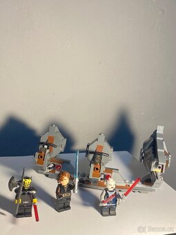 LEGO - Star Wars 7957 Sith Nightspeeder - 2