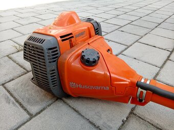 Křovinořez Husqvarna 545RXT - 2