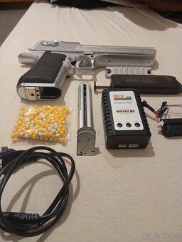 Airsoft elektrická pistole - 2