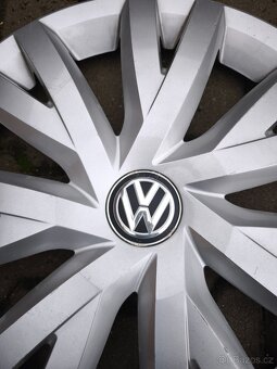 Volkswagen 16' - poklice - 2