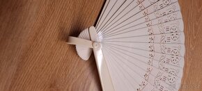 Kostěný vějíř - 2