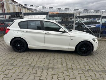 BMW 116i, 8Q-automat,100kw, 2012, servisováno 100% stav - 2