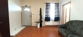 Byt 3+kk v RD u Kopřivnice, zahrada, pergola, klidné místo.. - 2