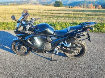 Suzuki GSX 1250 FA - 2