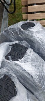 Škoda Octavia 2 II. a 3 III. zimní kola R15 Pirelli 5x112 - 2