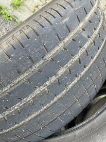 Letní pneu 255/45/19 - 2