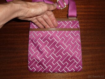 ZNAČKOVÁ KABELKA-TOMMY HILFIGER - 2