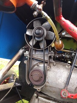 Traktor domácí výroby - 2