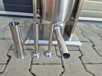 ELEKTRICKÁ PLNIČKA KLOBÁS 15 L SILNÁ PROFI - 2