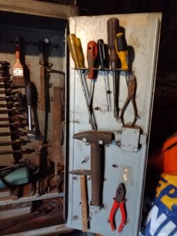 Skříňka s nářadím - 2