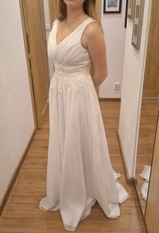 Společenské šaty vel.38/40 - 2