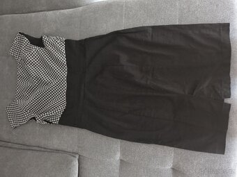 Pouzdrové šaty - 2