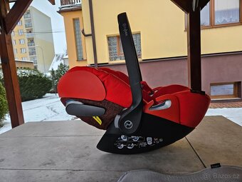 Cybex vajíčko s bází - 2