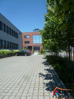 Pronájem prostor 186,61 m2 v nové budově na ul. Novoveská, O - 2