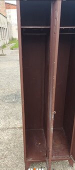 Prodám plechovou skříň, 3 ks k dispozici - 2