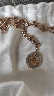 Náhrdelník Guess - 2