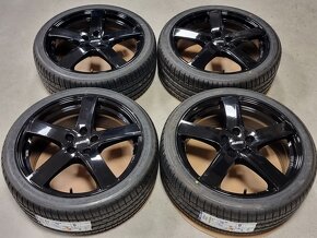 letní ALUTEC Freeze 7,5x19" 5x112 ET40 s pneu 225/40 R19 - 2