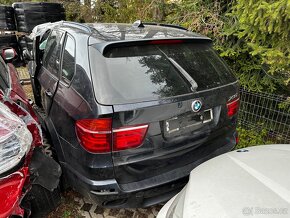 BMW X5 E70 Lci 3.0d 2011 N57D30 180kW Black Sapphire M-Paket - 2
